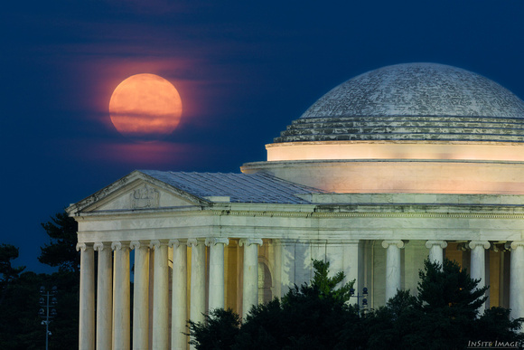 Summer Solstice Strawberry Moon at the Jefferson Memorial