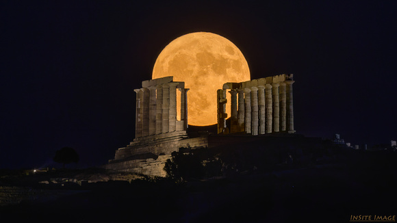 Super Moon at the Temple of Poseidon