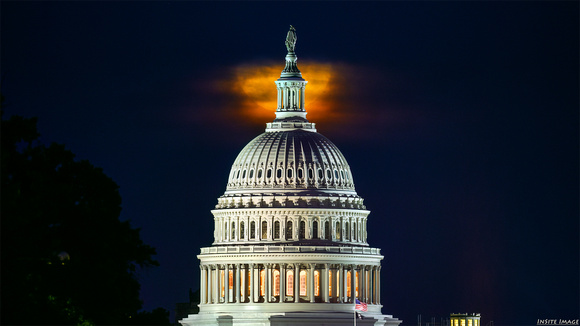 Super Blue Moon rising over the U.S. Capitol