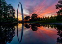Sunrise at the Gateway Arch - St. Louis