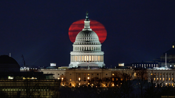 94.4% Snow Moonrise with the US Capitol
